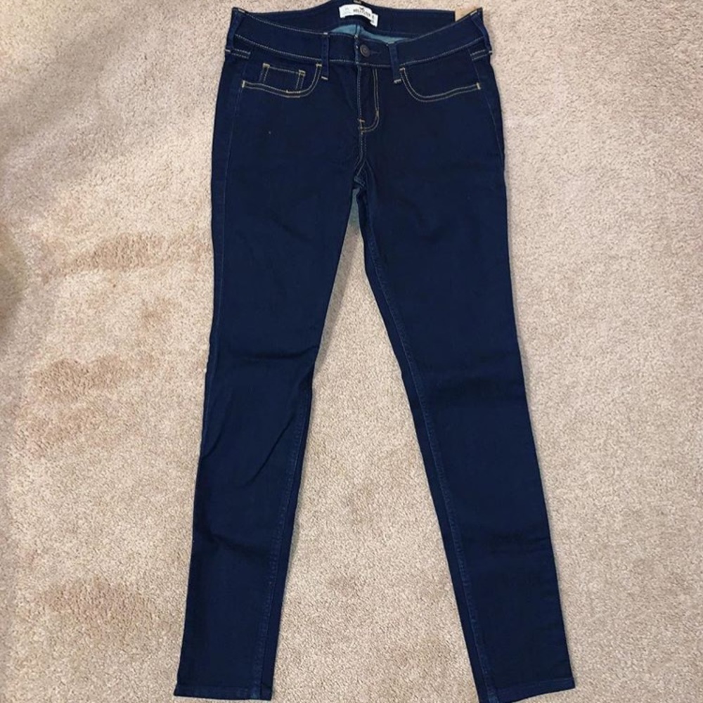 NWT Hollister Dark Wash Super Skinny Jeans